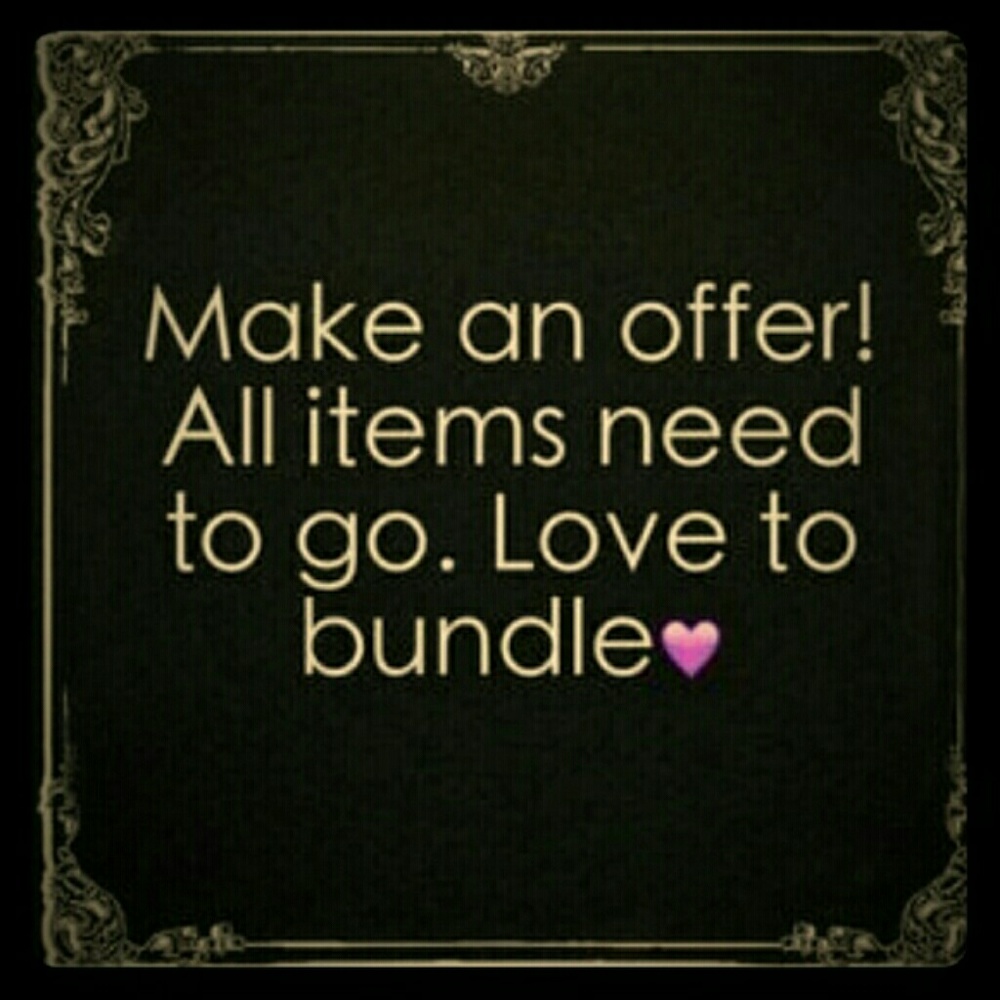 Open to offers and bundle discounts ♡